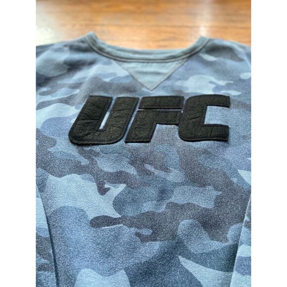 UFC Green Camo Crew Neck Sweatshirt Mens sz XL - Picture 2 of 10